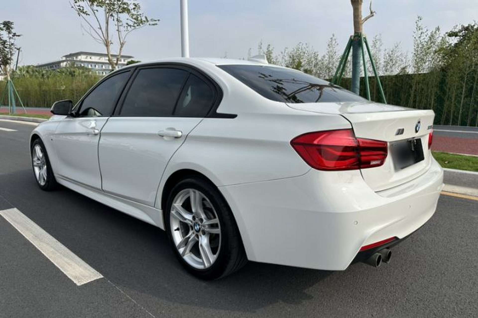 Used BMW 3 Series 2017 320Li M Sport Edition Exterior 5