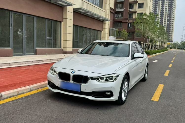 Used BMW 3 Series 2017 318i Fashion Model Exterior 5