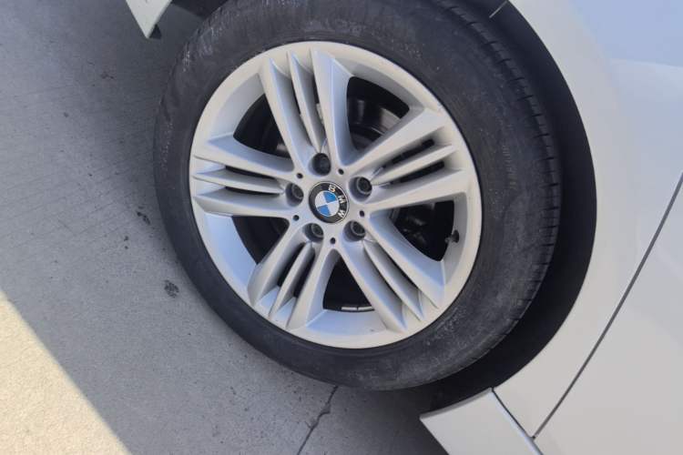 Used BMW 3 Series 2017 320Li Fashion Model Exterior 5