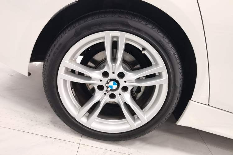 Used BMW 3 Series 2017 320Li M Sport Edition Exterior 5