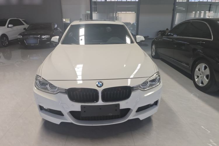 Used BMW 3 Series 2017 320i M Sport Exterior 5