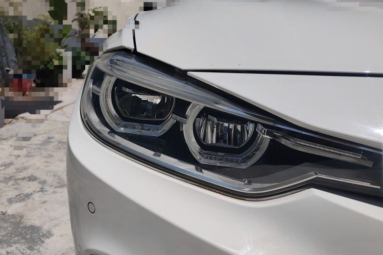 Used BMW 3 Series 2017 320i M Sport Exterior 6