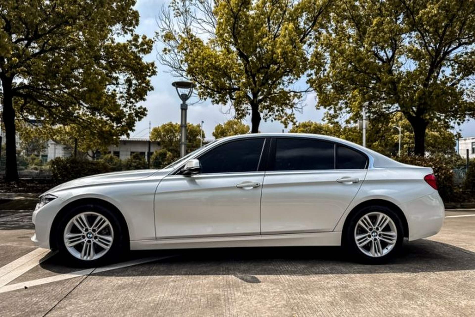 Used BMW 3 Series 2017 320Li Fashion Model Exterior 6