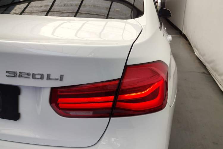 Used BMW 3 Series 2017 320Li M Sport Edition Exterior 6