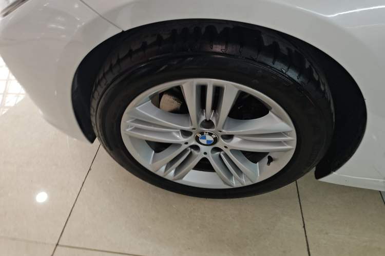 Used BMW 3 Series 2017 320Li Fashion Model Exterior 7