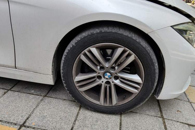 Used BMW 3 Series 2017 320Li Fashion Model Exterior 7