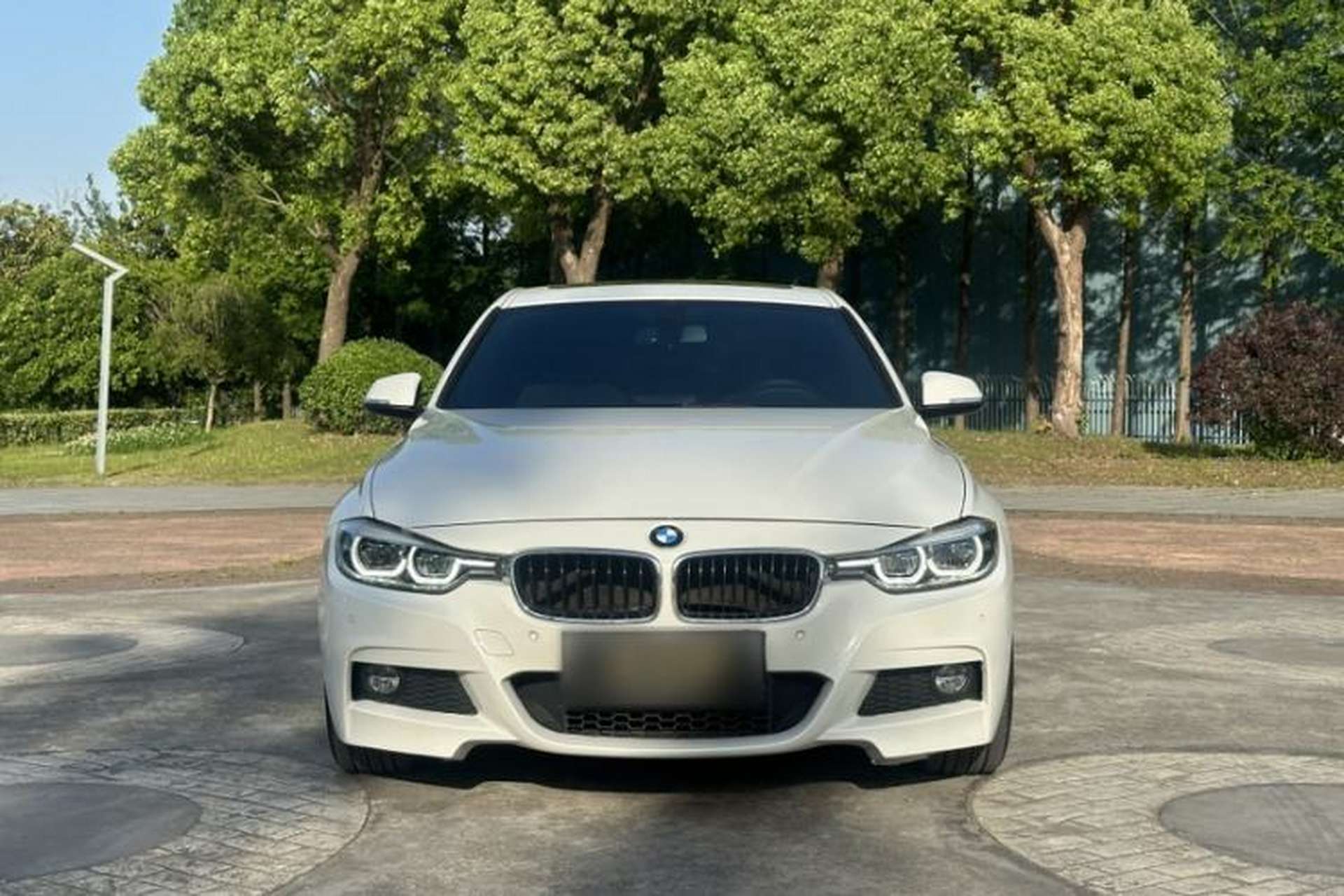 Used BMW 3 Series 2017 320i M Sport Exterior 7