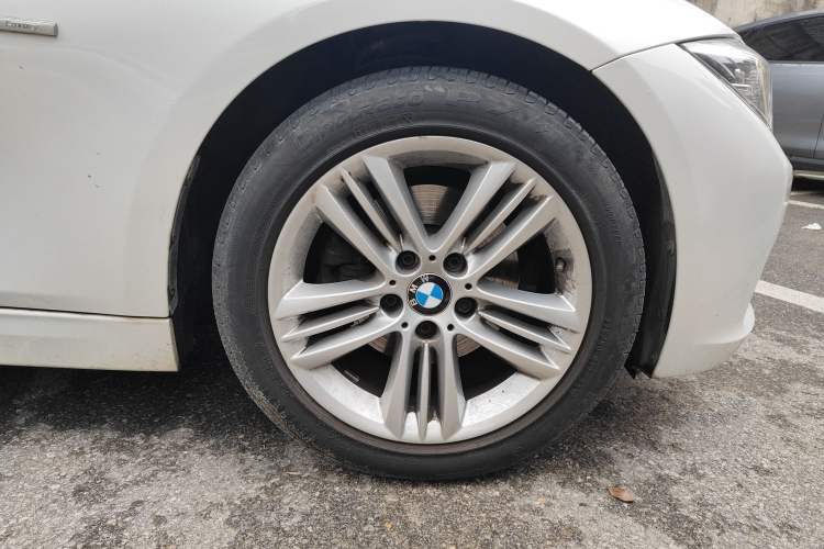 Used BMW 3 Series 2017 320Li Fashion Model Exterior 7