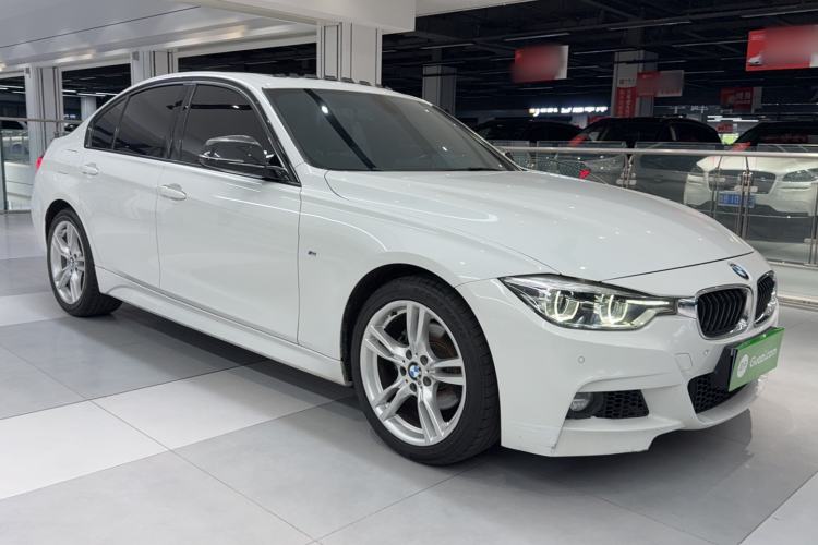 Used BMW 3 Series 2017 320i M Sport Exterior 8