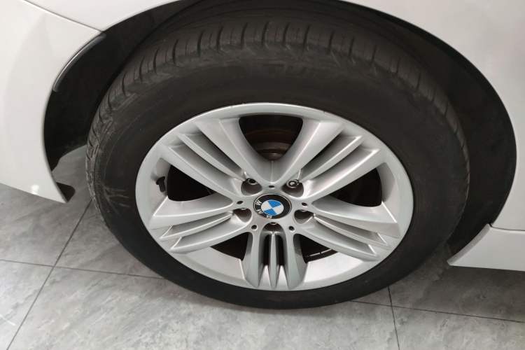 Used BMW 3 Series 2017 320Li Fashion Model Exterior 8