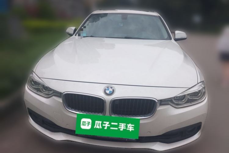 Used BMW 3 Series 2017 318i Fashion Model Front