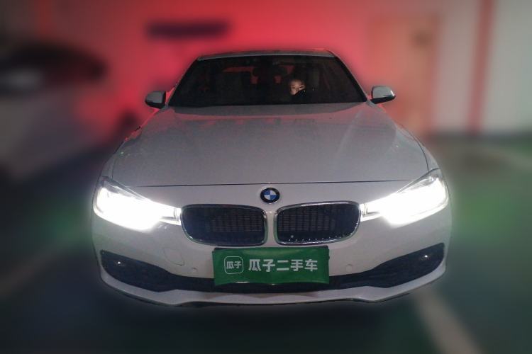 Used BMW 3 Series 2017 318i Fashion Model Front