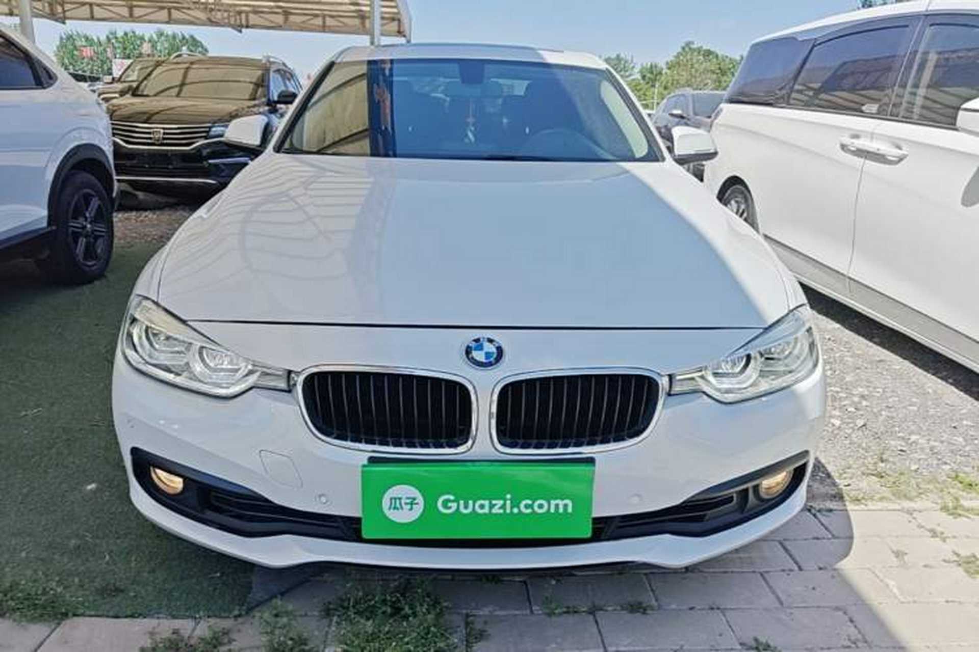 Used BMW 3 Series 2017 318i Fashion Model Front