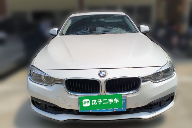 Used BMW 3 Series 2017 318i Fashion Model Front