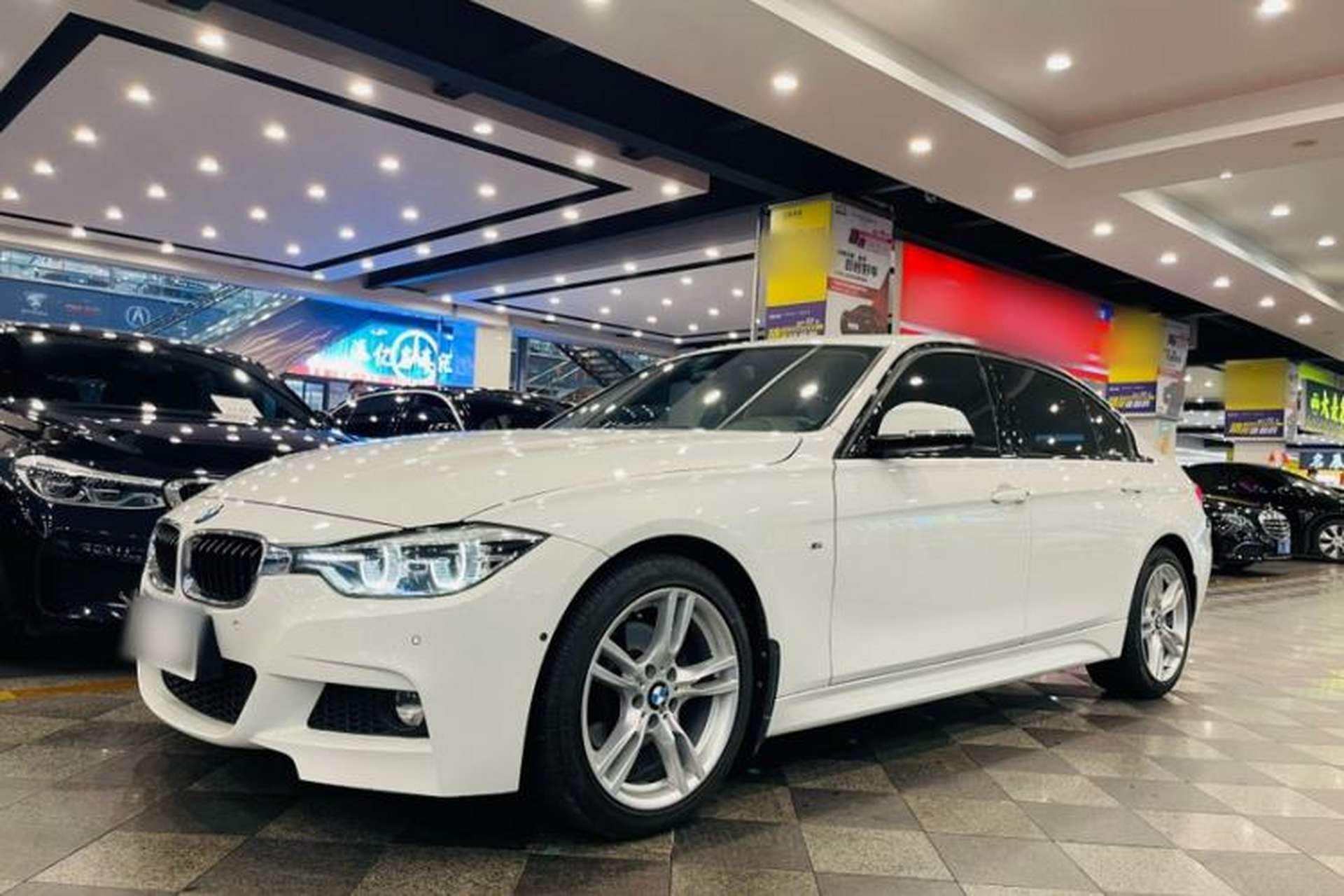 Used BMW 3 Series 2017 320Li M Sport Edition Front Left 45 Deg