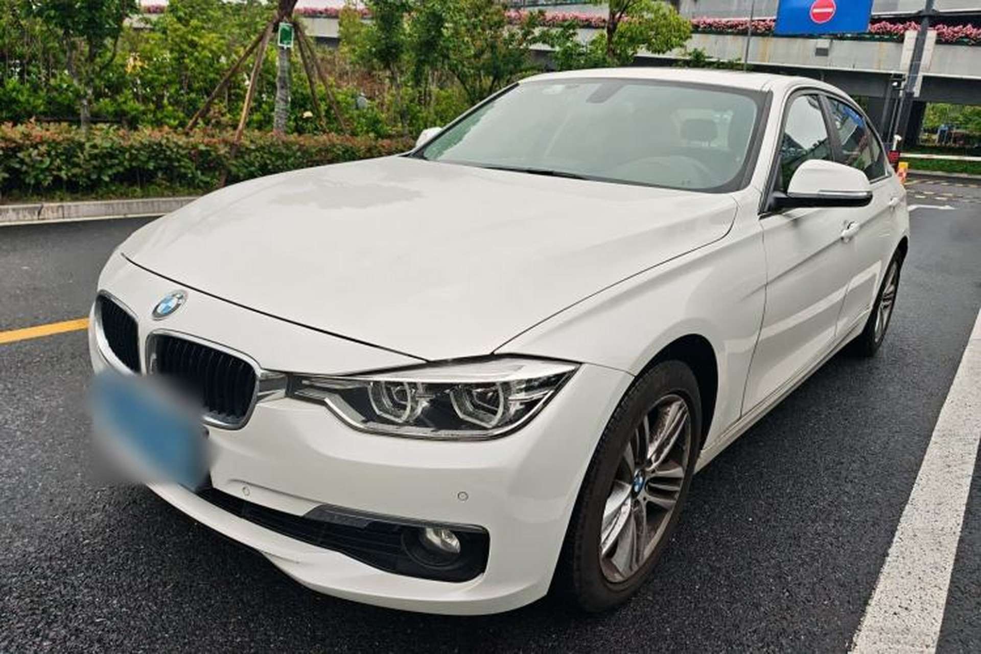 Used BMW 3 Series 2017 320Li Fashion Model Front Left 45 Deg