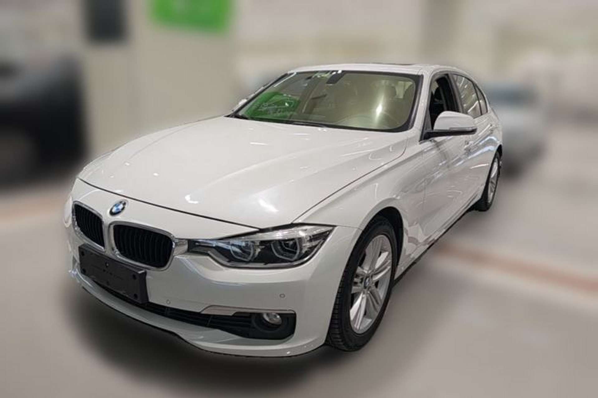 Used BMW 3 Series 2017 320Li Fashion Model Front Left 45 Deg