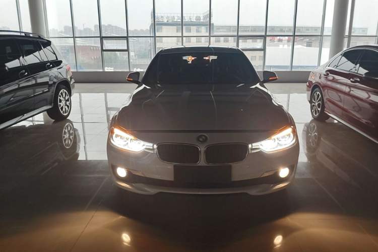 Used BMW 3 Series 2017 320Li Fashion Model Front