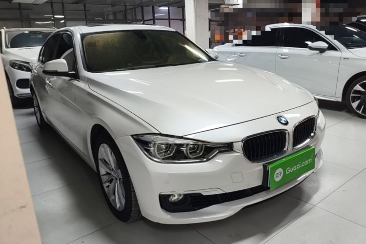 Used BMW 3 Series 2017 318Li Fashion Model Front Right 45 Deg
