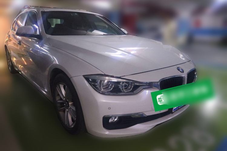 Used BMW 3 Series 2017 320Li Fashion Model Front Right 45 Deg