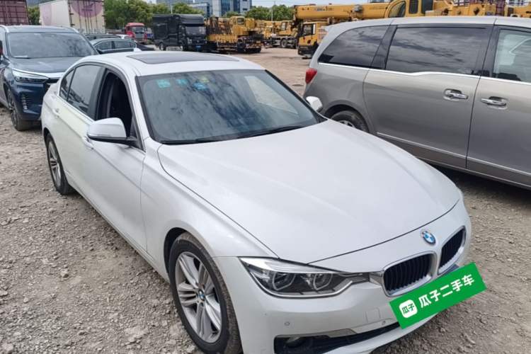 Used BMW 3 Series 2017 320Li Fashion Model Front Right 45 Deg