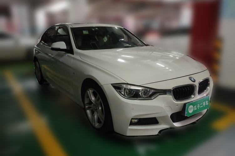 Used BMW 3 Series 2017 320i M Sport Front Right 45 Deg