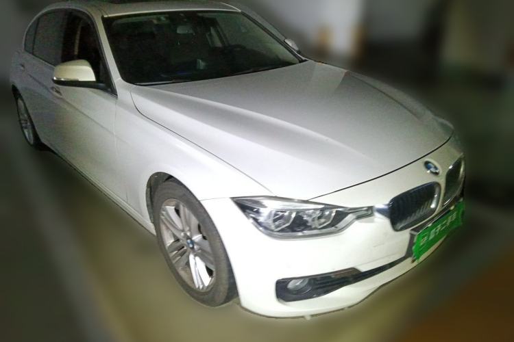 Used BMW 3 Series 2017 320Li Fashion Model Front Right 45 Deg