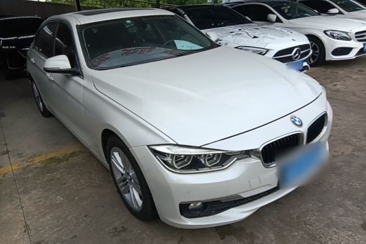 Used BMW 3 Series 2017 320Li Fashion Model Front Right 45 Deg