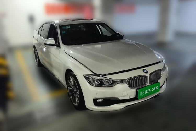 Used BMW 3 Series 2017 320Li Fashion Model Front Right 45 Deg