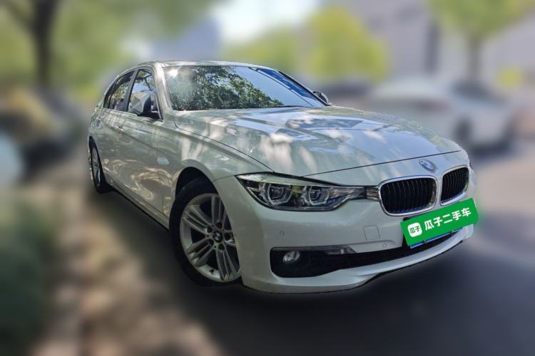 Used BMW 3 Series 2017 320Li Fashion Model Front Right 45 Deg
