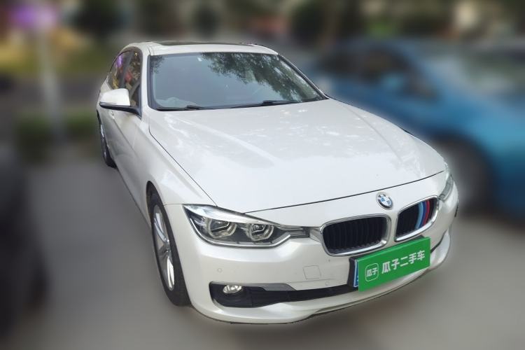 Used BMW 3 Series 2017 320Li Fashion Model Front Right 45 Deg