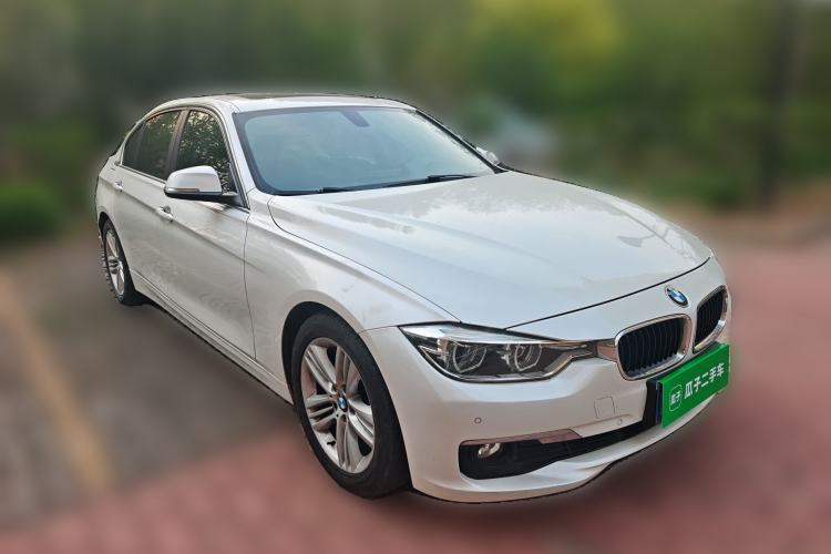 Used BMW 3 Series 2017 320Li Fashion Model Front Right 45 Deg