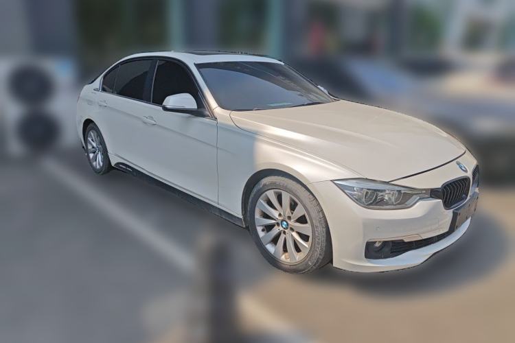 Used BMW 3 Series 2017 318Li Fashion Model Front Right 45 Deg