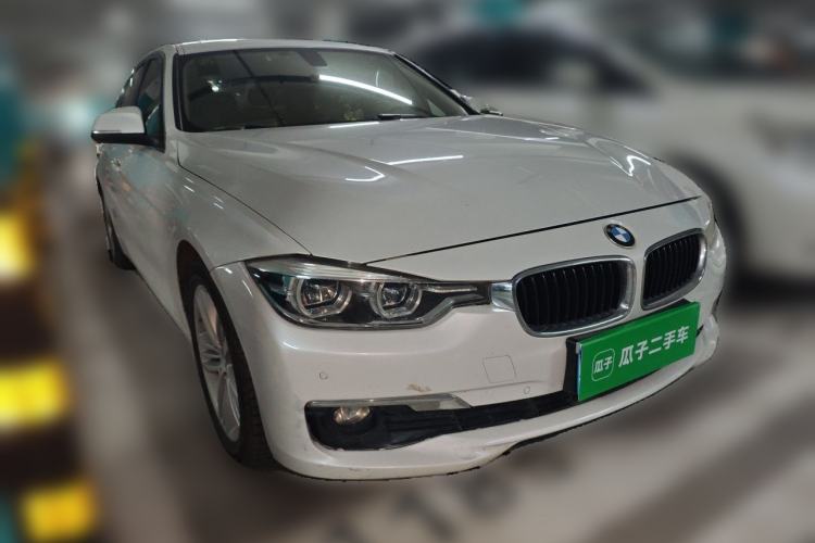 Used BMW 3 Series 2017 320Li Fashion Model Front Right 45 Deg