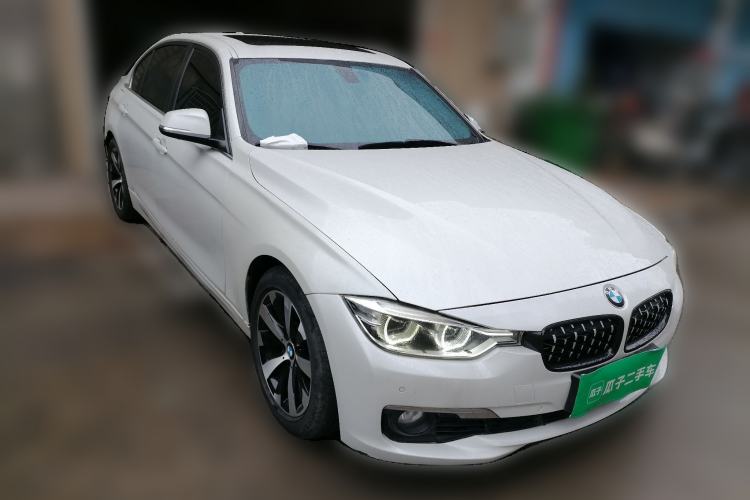 Used BMW 3 Series 2017 318Li Fashion Model Front Right 45 Deg