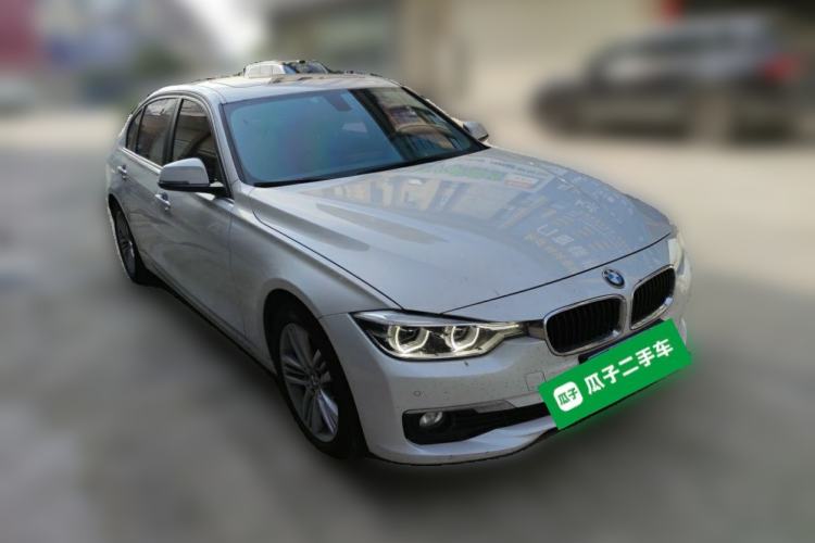 Used BMW 3 Series 2017 320Li Fashion Model Front Right 45 Deg