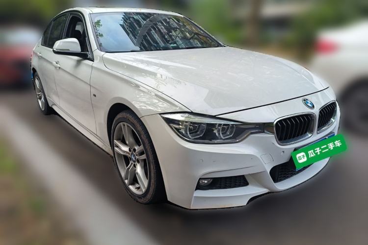 Used BMW 3 Series 2017 320i M Sport Front Right 45 Deg