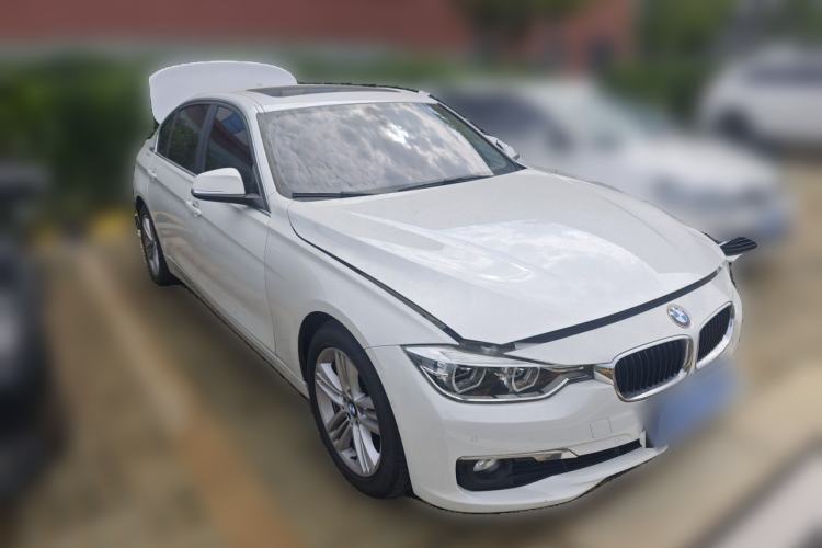 Used BMW 3 Series 2017 320Li Fashion Model Front Right 45 Deg
