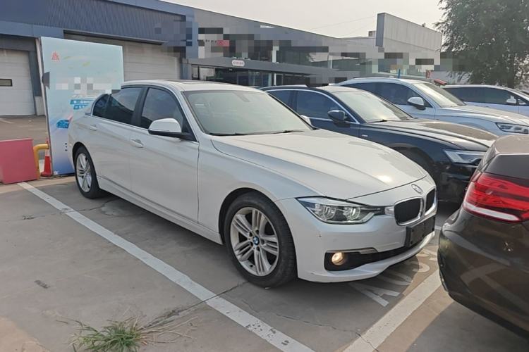 Used BMW 3 Series 2017 320Li Fashion Model Front Right 45 Deg