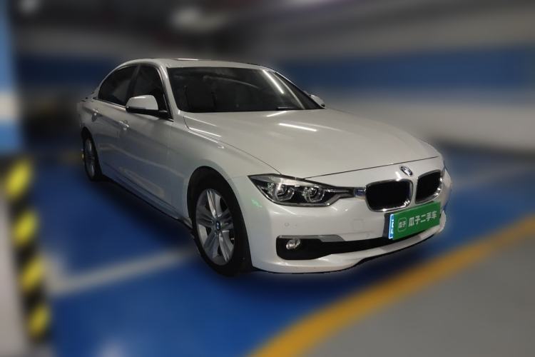 Used BMW 3 Series 2017 320Li Fashion Model Front Right 45 Deg