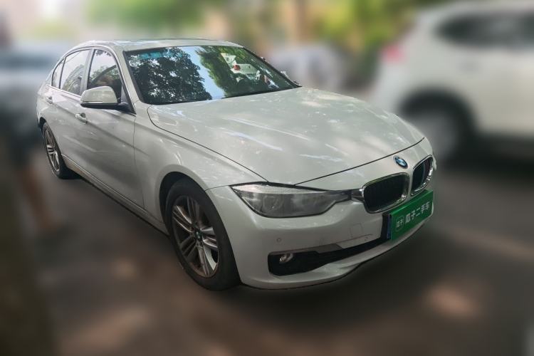 Used BMW 3 Series 2017 320Li Fashion Model Front Right 45 Deg
