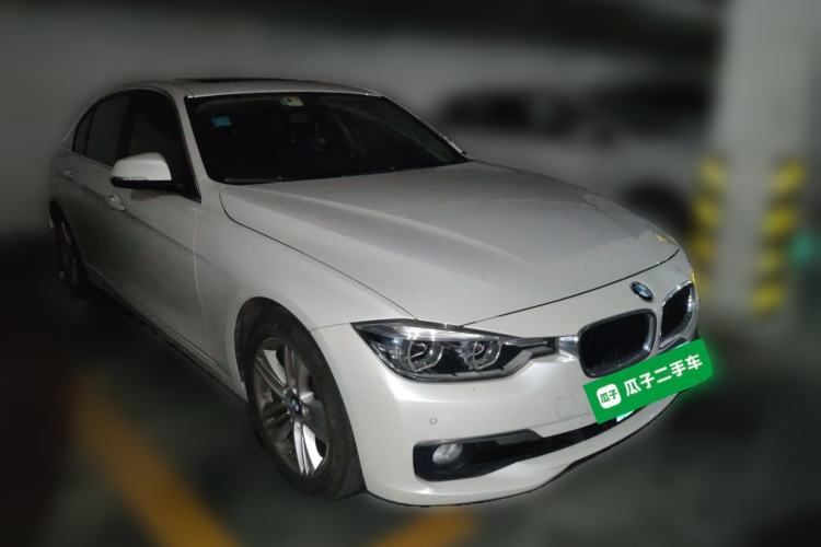 Used BMW 3 Series 2017 320Li Fashion Model Front Right 45 Deg