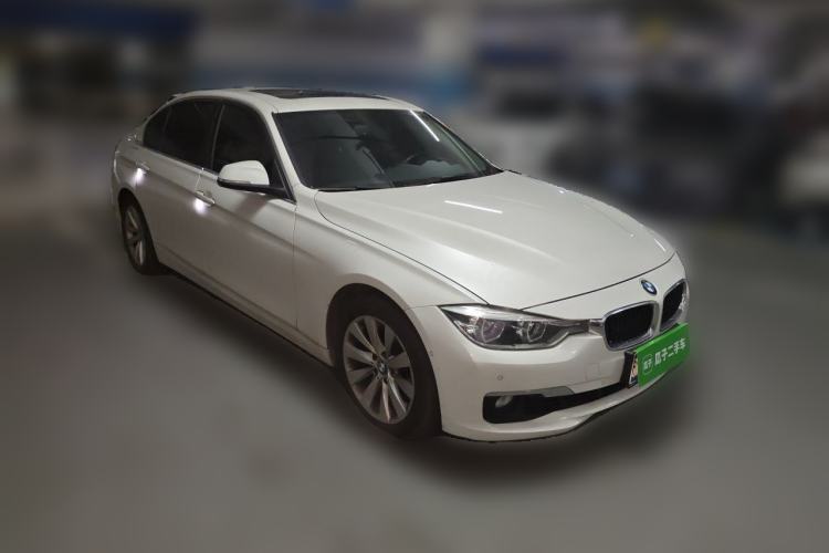 Used BMW 3 Series 2017 318Li Fashion Model Front Right 45 Deg