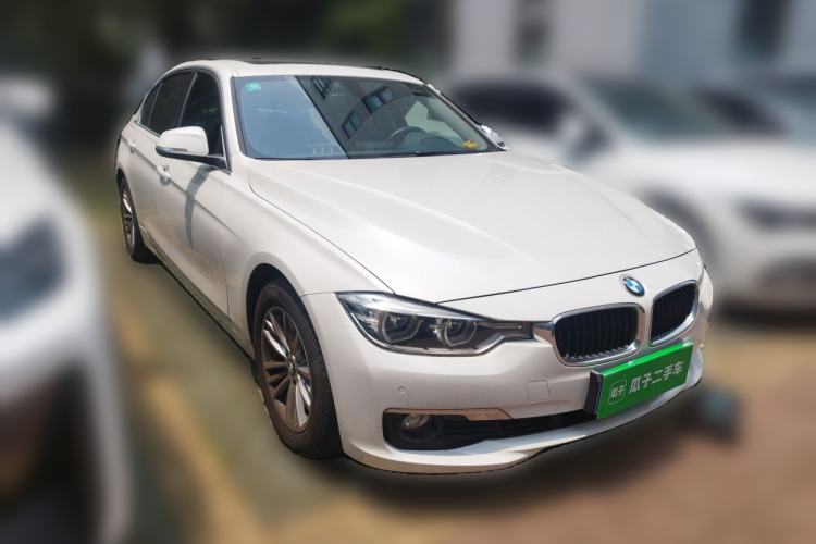Used BMW 3 Series 2017 320Li Fashion Model Front Right 45 Deg