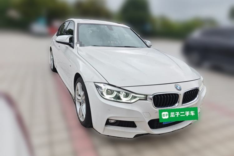 Used BMW 3 Series 2017 320i M Sport Front Right 45 Deg