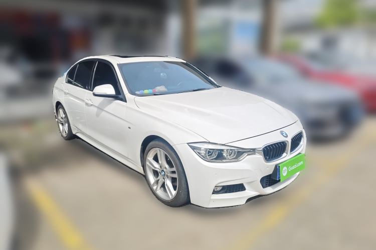 Used BMW 3 Series 2017 320i M Sport Front Right 45 Deg
