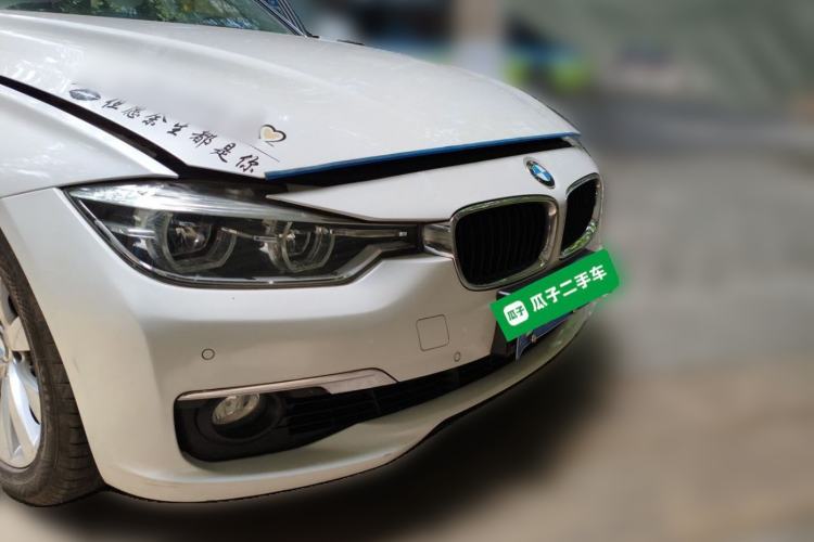 Used BMW 3 Series 2017 318Li Fashion Model Front Right 45 Deg