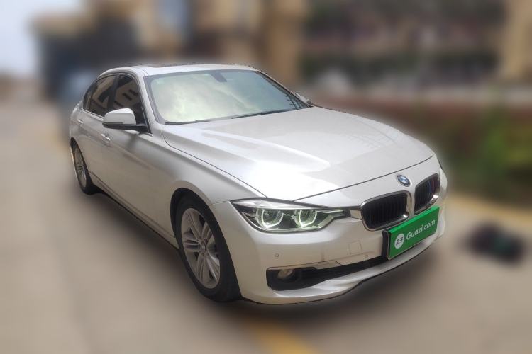 Used BMW 3 Series 2017 320Li Fashion Model Front Right 45 Deg