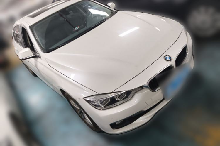 Used BMW 3 Series 2017 320Li Fashion Model Front Right 45 Deg