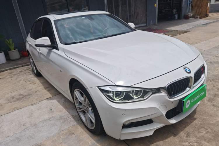 Used BMW 3 Series 2017 320i M Sport Front Right 45 Deg